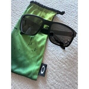 Oakley Holbrook Black Square Polarized Sunglasses oo9102-g055 57-18-137